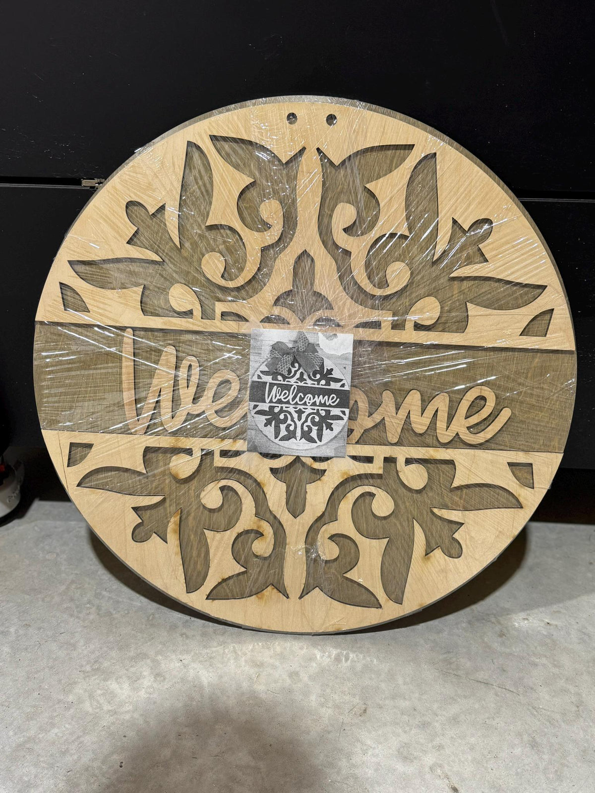 Welcome Scroll Pattern wood round farmhouse door hanger elegant door hanger welcome sign DIY Modern Farmhouse Door Hanger Entry door classy