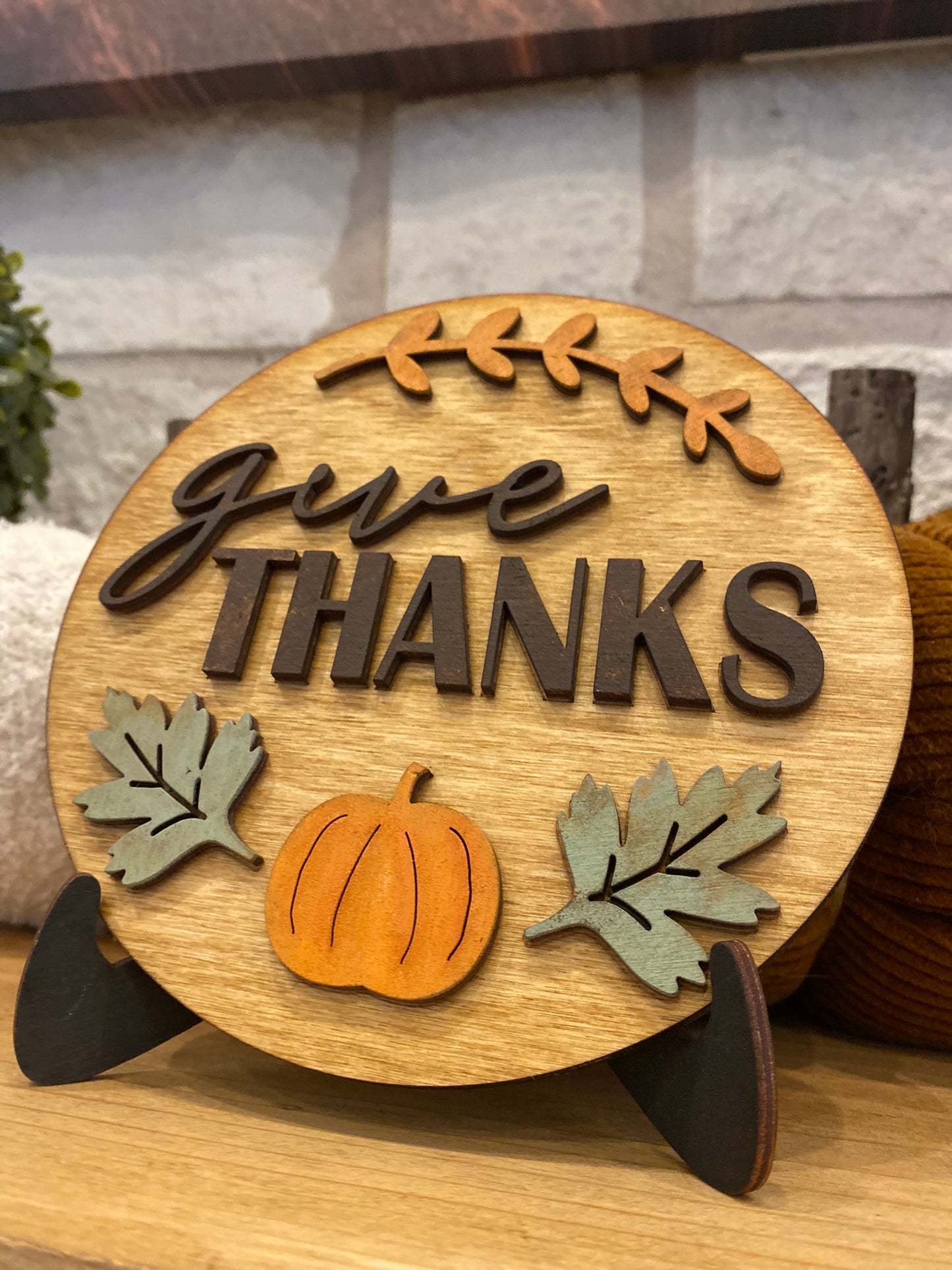 Give Thanks 6" sign